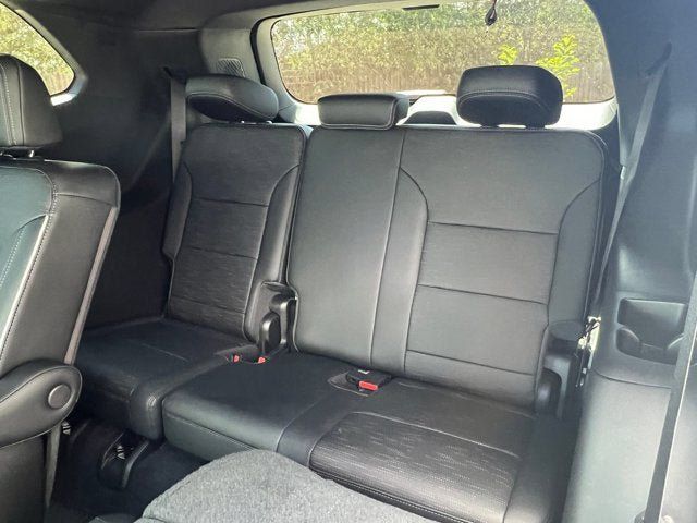 Used 2026 Buick Enclave Sport Touring w/ Power Package FWD image 19