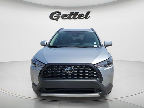 Certified 2024 Toyota Corolla Cross LE FWD image 2