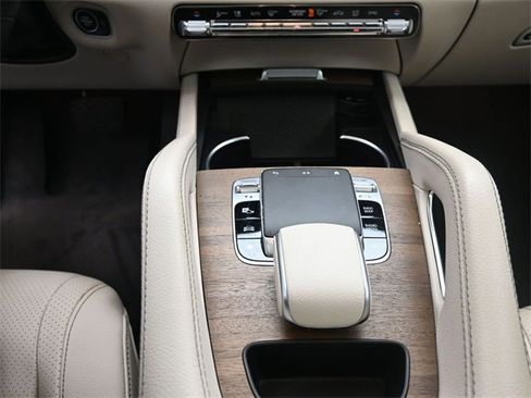 Used 2020 Mercedes-Benz GLE 350 4MATIC image 13