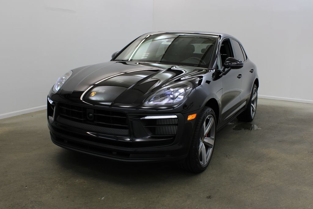 Used 2025 Porsche Macan S AWD/4WD image 11