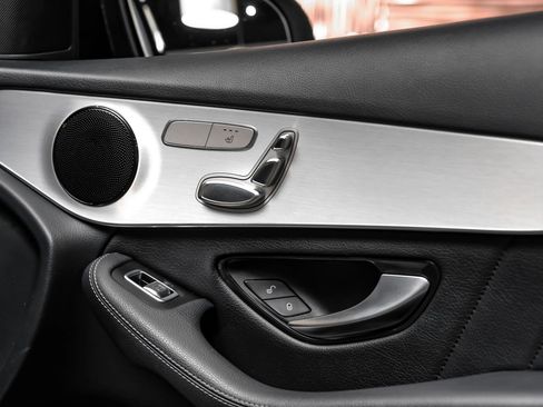 Used 2021 Mercedes-Benz GLC 300 image 45