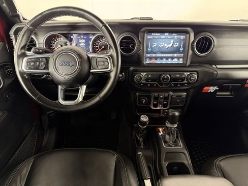 Used 2021 Jeep Gladiator Overland w/ Popular Equipment Package AWD/4WD image 31
