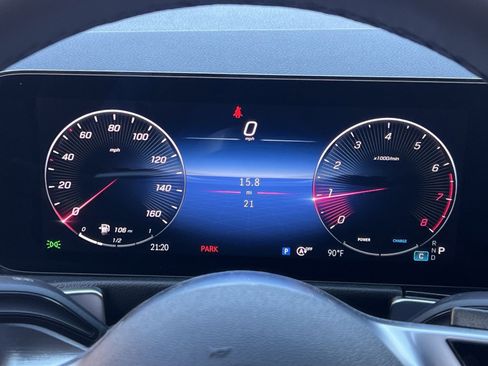 New 2026 Mercedes-Benz GLB 250 4MATIC image 22