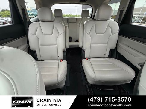 Certified 2024 Kia Telluride S w/ S Sunroof Package AWD/4WD image 26