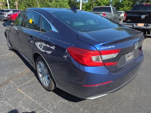 Used 2018 Honda Accord LX image 4