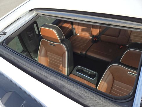 Used 2025 GMC Sierra 3500 Denali Ultimate image 4