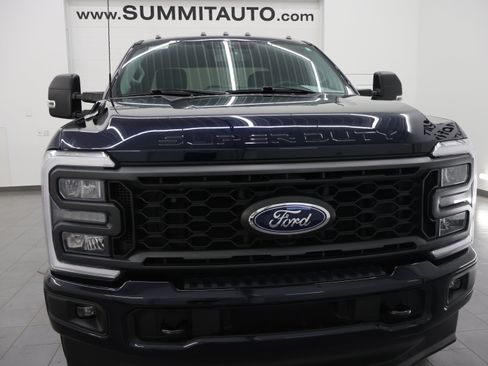 Used 2024 Ford F250 XLT w/ XLT Premium Package AWD/4WD image 23