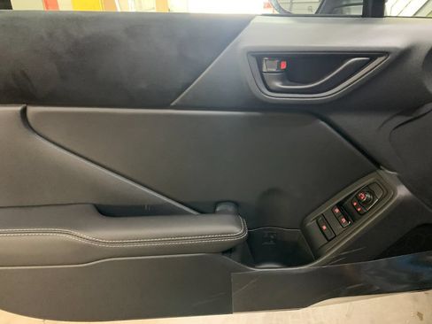 Used 2026 Toyota GR86 Premium w/ ALL Weather Mat Package (TMS) RWD image 12