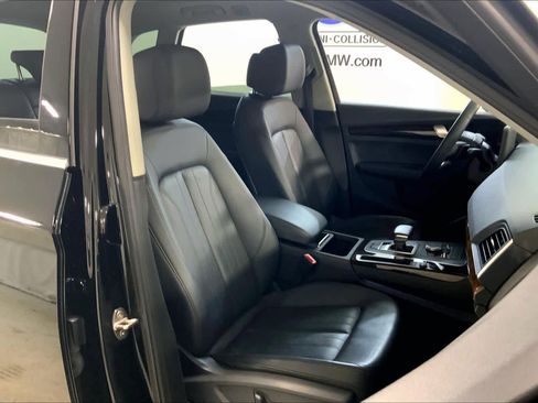 Used 2019 Audi Q5 2.0T Premium image 8