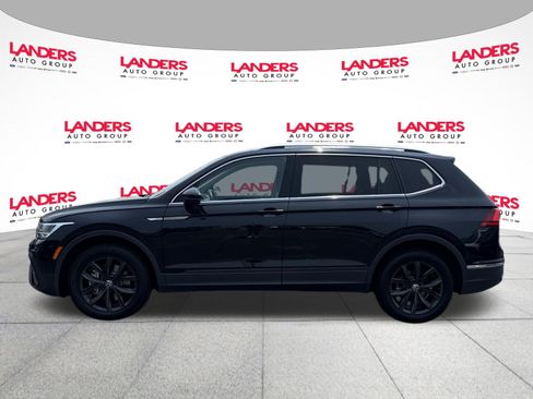 Used 2024 Volkswagen Tiguan SE FWD image 6