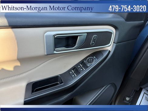 Used 2020 Ford Explorer XLT w/ Equipment Group 202A AWD/4WD image 12