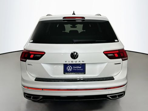 Certified 2023 Volkswagen Tiguan SEL R-Line image 6