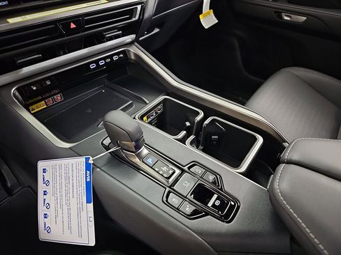 New 2026 Lexus TX 350 AWD image 25