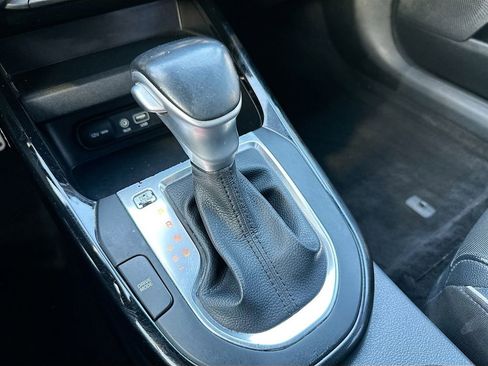 Used 2020 Kia Forte GT-Line image 16