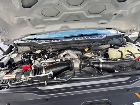 Used 2024 Ford F350 Lariat w/ Lariat Ultimate Package image 39