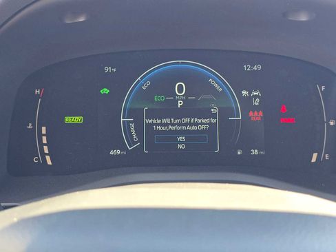 Used 2025 Toyota Camry LE image 26