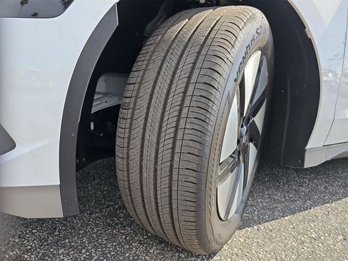 New 2025 Hyundai Ioniq 6 SE image 35