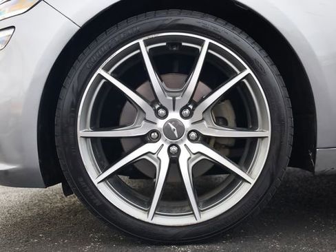 Used 2023 Genesis G70 2.0T image 8