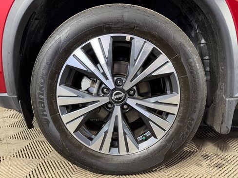 Used 2023 Nissan Rogue SV w/ SV Premium B Package AWD/4WD image 19
