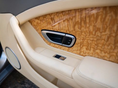 Used 2013 Bentley Continental GT AWD/4WD image 29