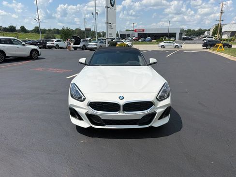 Used 2023 BMW Z4 sDrive30i w/ Premium Package RWD image 2
