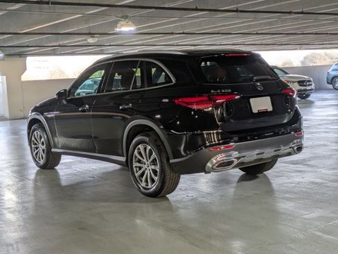 Certified 2025 Mercedes-Benz GLC 300 image 11