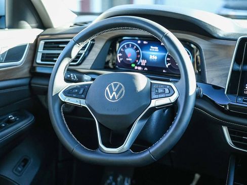 New 2026 Volkswagen Atlas SE image 23