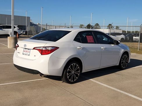 Used 2016 Toyota Corolla S image 5
