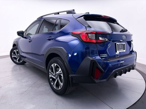 Used 2024 Subaru Crosstrek 2.0i Premium AWD/4WD image 2