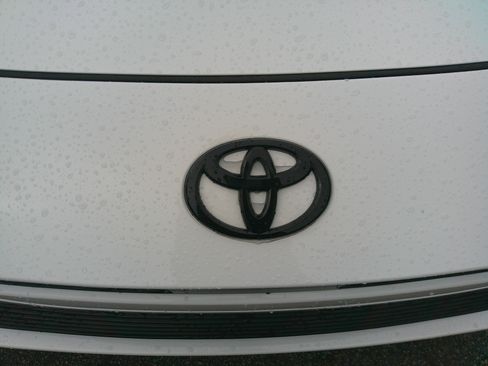 Used 2026 Toyota Camry LE image 37