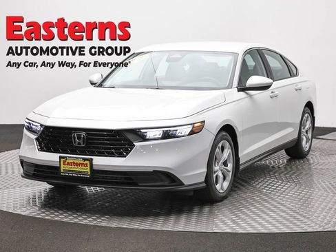 Used 2025 Honda Accord LX image 1