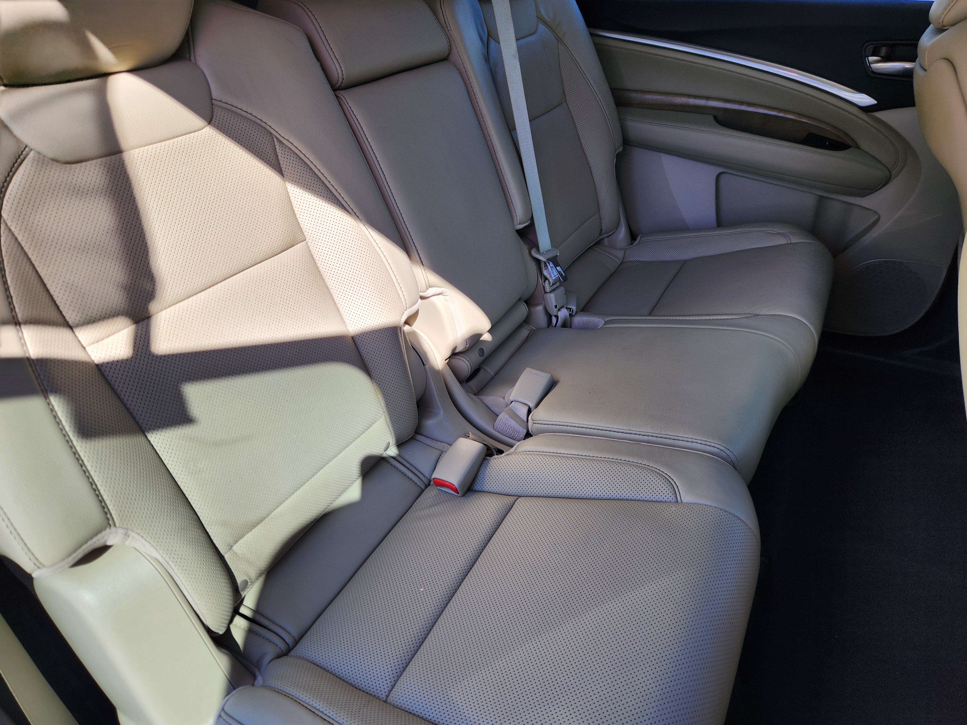 Certified 2019 Acura MDX w/ Technology Package AWD/4WD image 18