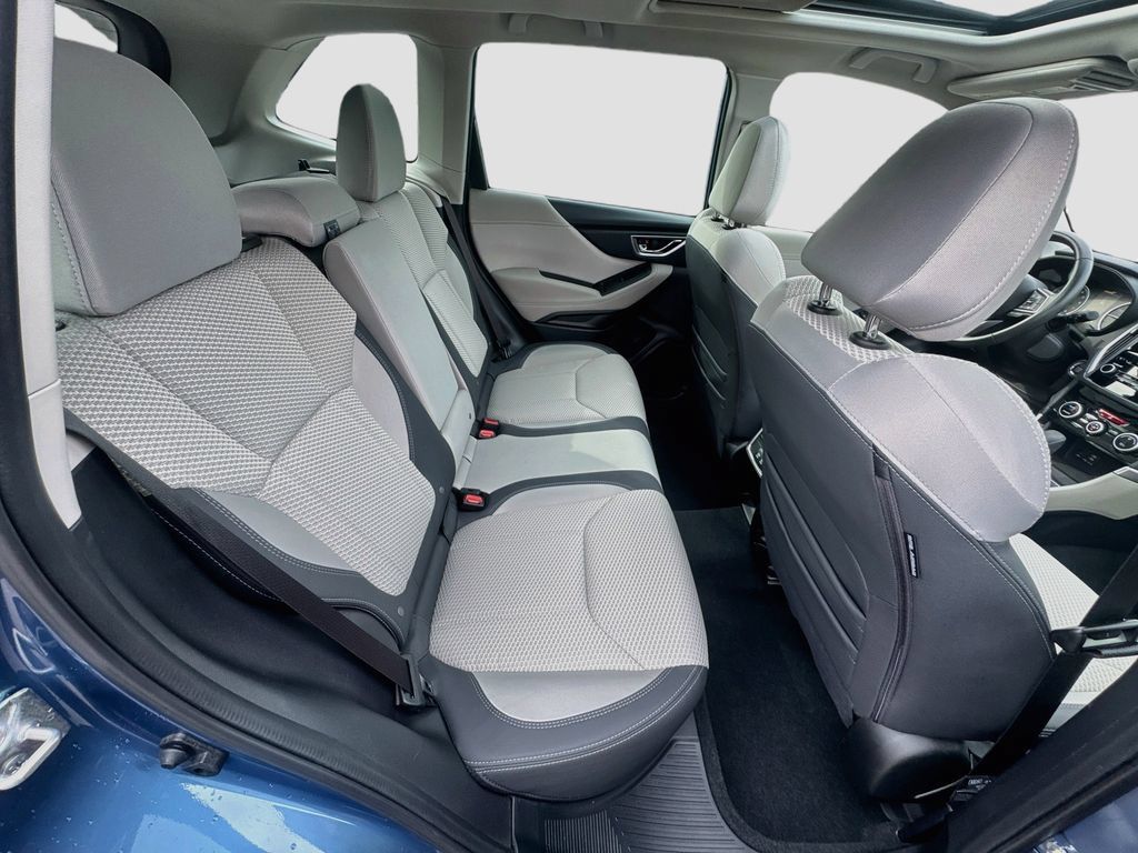 Certified 2023 Subaru Forester Premium AWD/4WD image 27