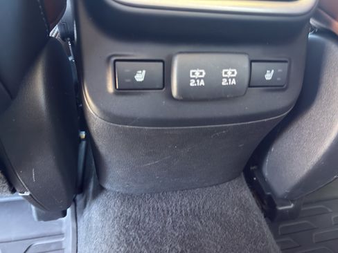 Used 2022 Subaru Outback Touring XT AWD/4WD image 11
