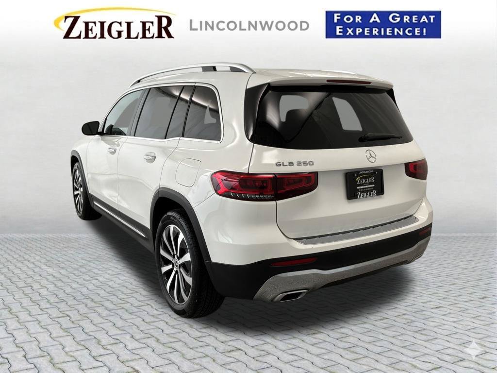 Used 2023 Mercedes-Benz GLB 250 image 7