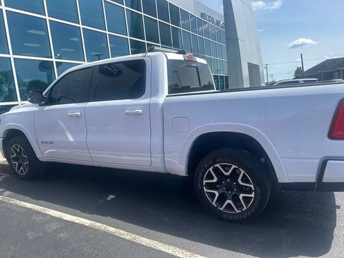 Used 2025 RAM 1500 Laramie w/ Sport Appearance Package AWD/4WD image 3