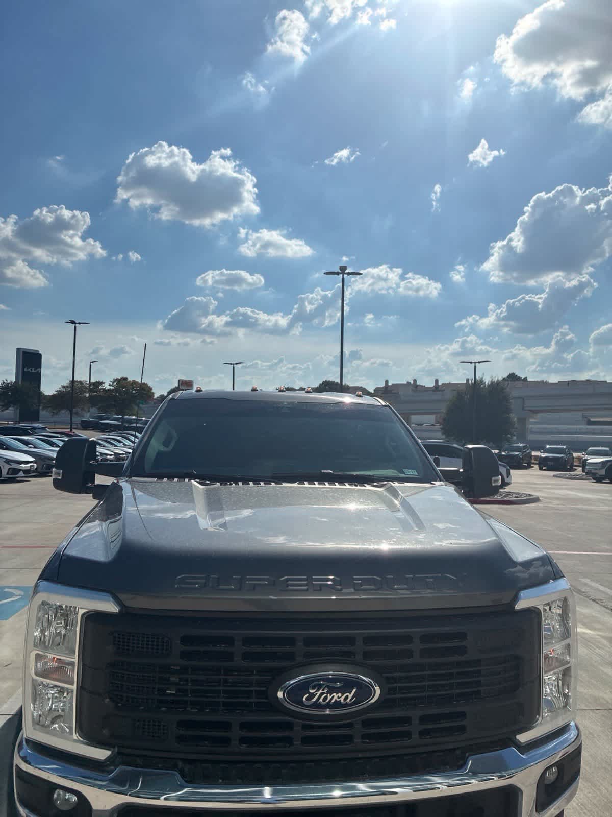 Used 2025 Ford F350 XL w/ XL Off-Road Package AWD/4WD image 2
