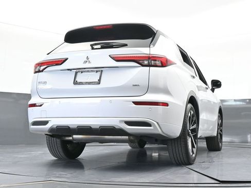 Used 2022 Mitsubishi Outlander SEL image 71