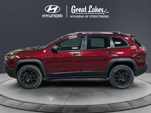 Used 2021 Jeep Cherokee Trailhawk w/ Premium Leather Package AWD/4WD image 3