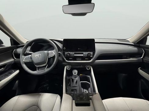 New 2026 Toyota Grand Highlander XLE image 22