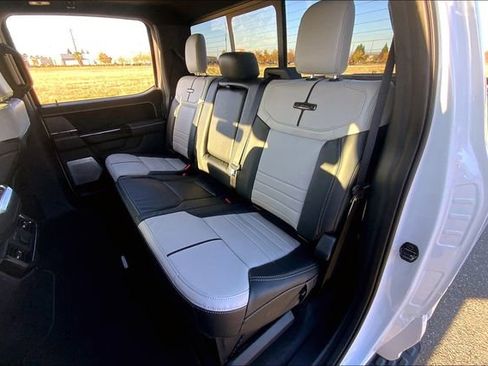 New 2023 Ford F150 Lightning Platinum image 10