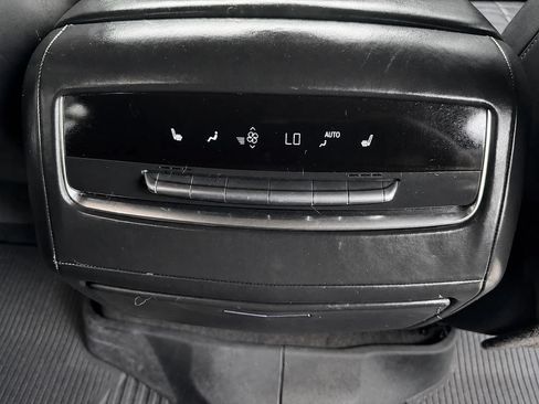 Used 2023 Cadillac Escalade ESV Sport Platinum AWD/4WD image 15