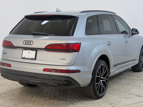Used 2023 Audi Q7 3.0T Prestige w/ Prestige Package image 9