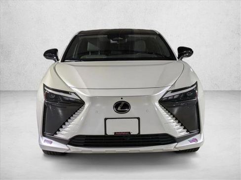 Used 2024 Lexus RZ 450e Premium w/ Technology Package image 2