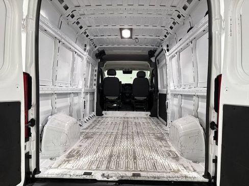 Used 2025 RAM ProMaster 3500 w/ Convenience Group FWD image 23