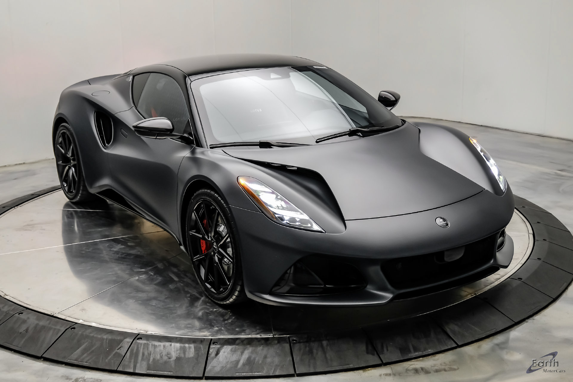 Used 2026 Lotus Emira RWD image 29
