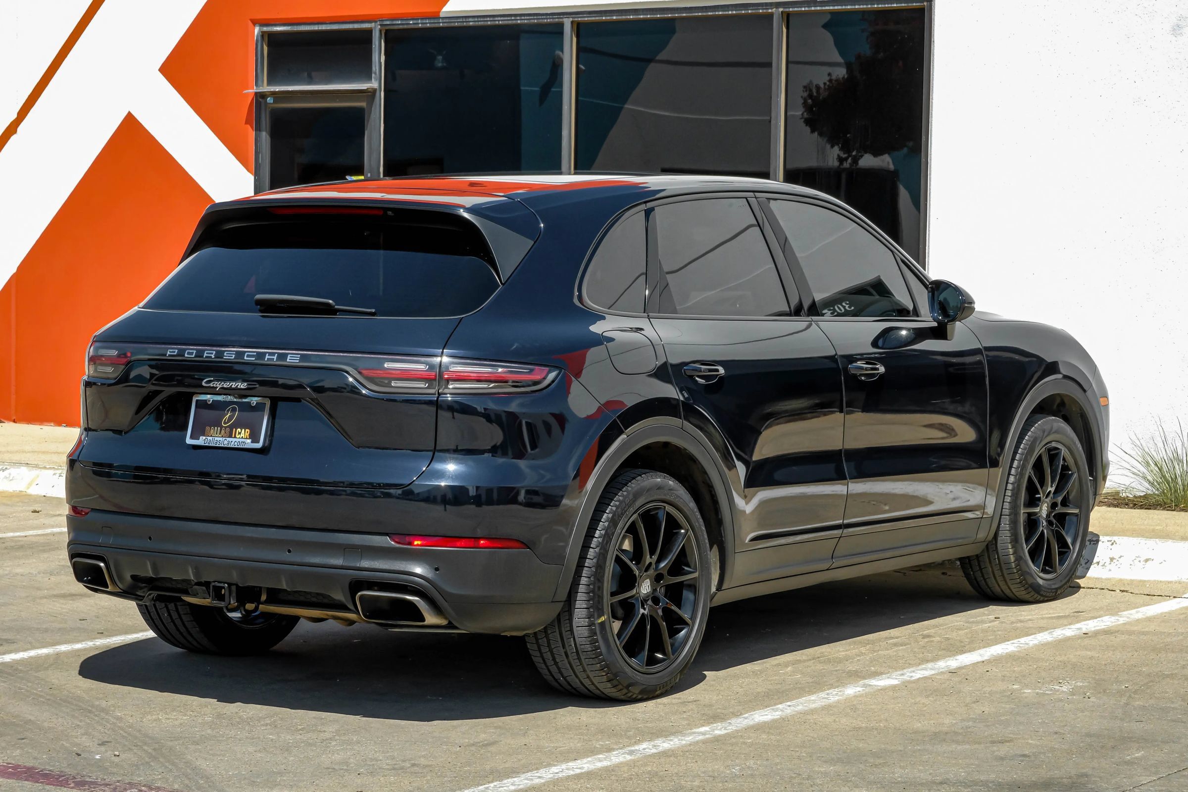 Used 2019 Porsche Cayenne AWD/4WD image 9
