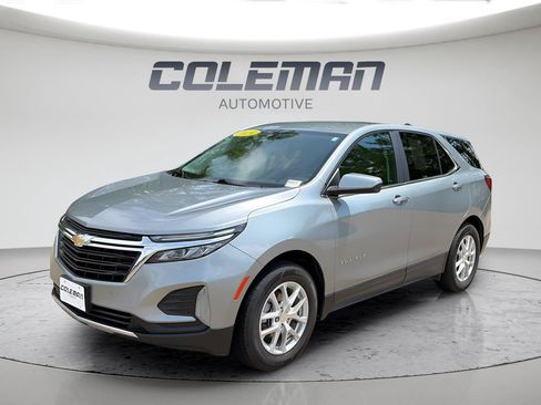 Used 2024 Chevrolet Equinox LT FWD image 1