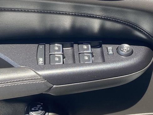 Used 2016 Cadillac SRX Luxury w/ Driver Awareness Package FWD image 20