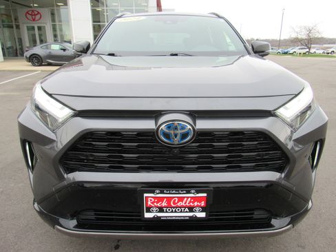 Used 2024 Toyota RAV4 XSE w/ Advanced Technology Package image 3